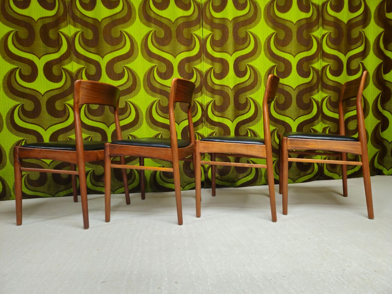 4 Teak Chairs HENNING KJAERNULF 1960"