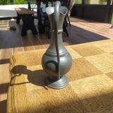 Vase en étain aiguillere vintage
