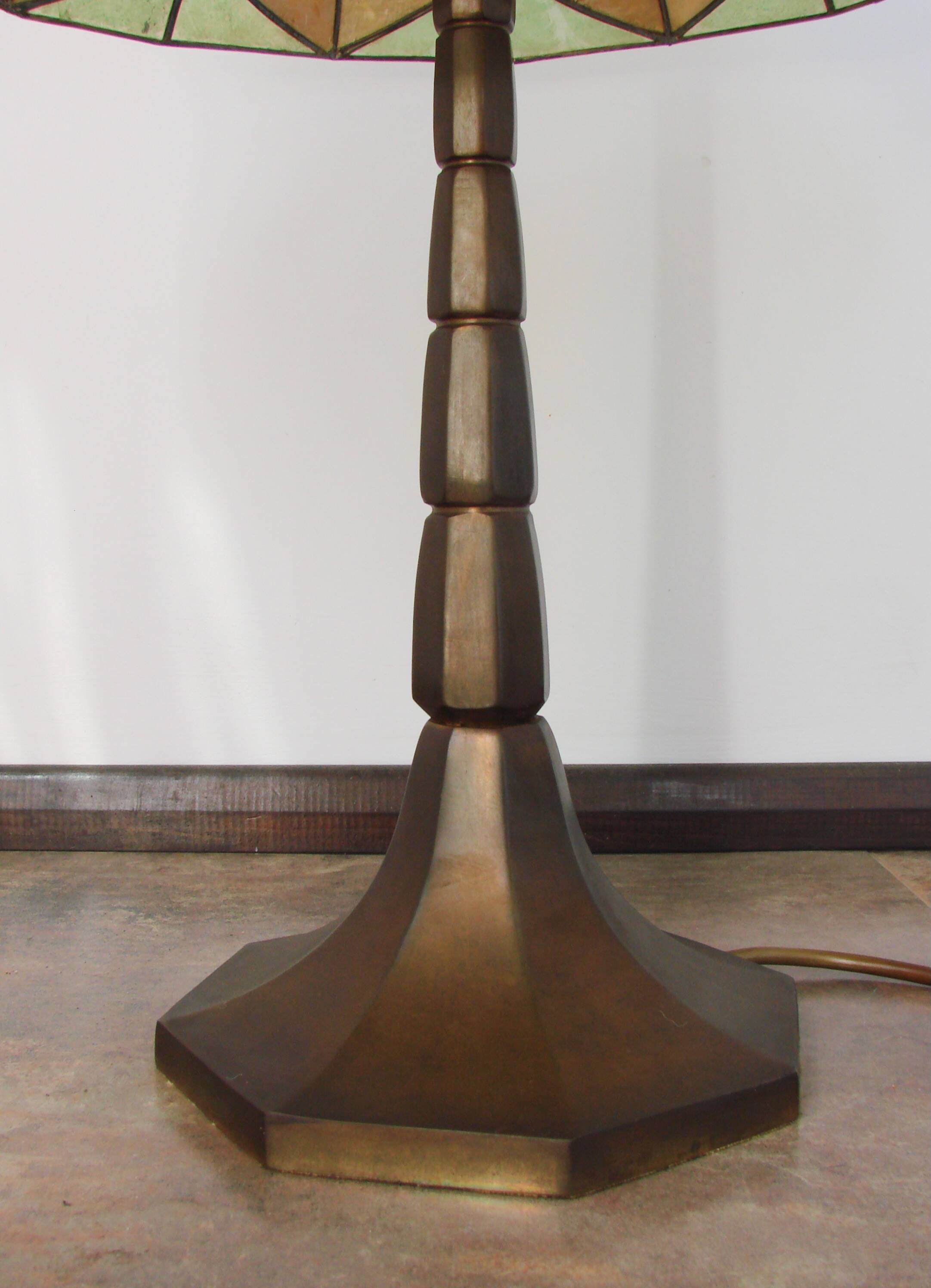 Tiffany-style table lamp