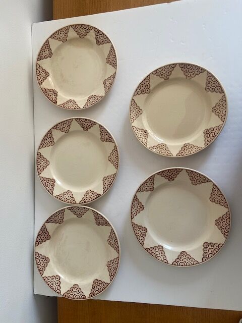 Set of 5 dessert plates saint amand