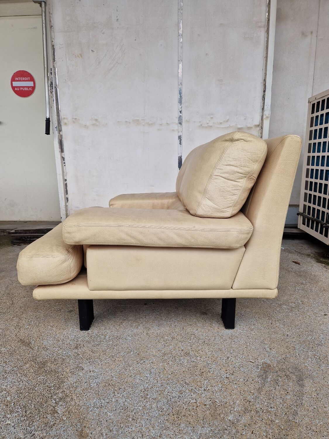 Salon vintage canapé et deux fauteuils