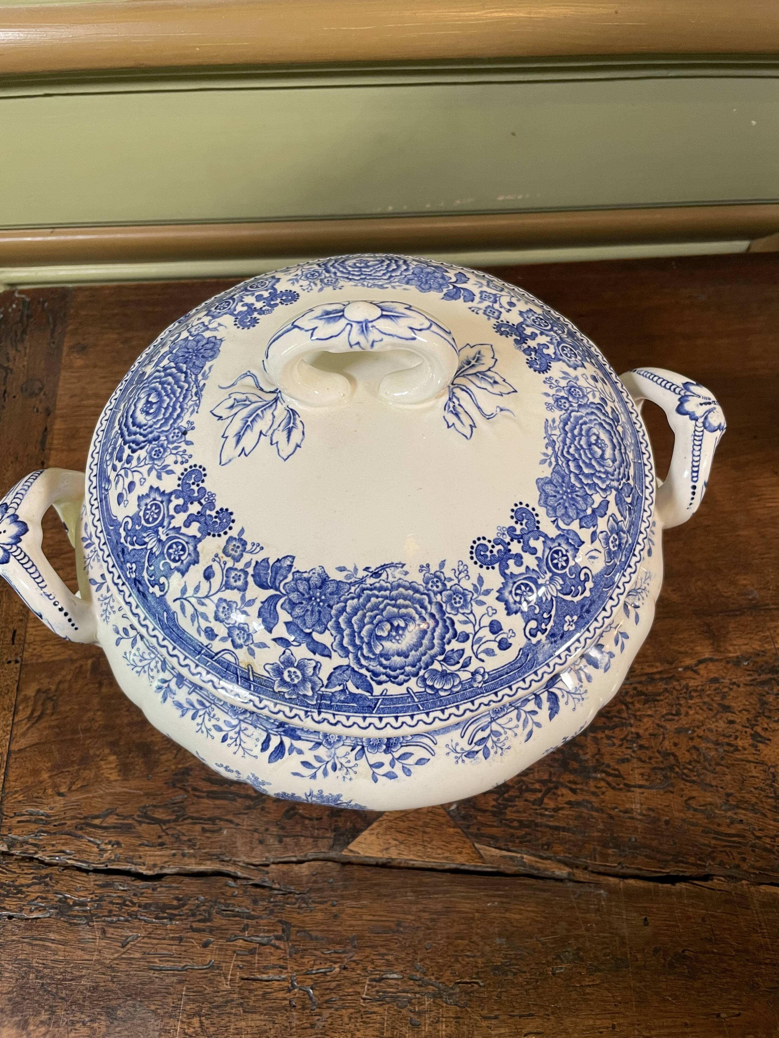 Service Villeroy & Boch Burgenland 82 pièces (années 1950)