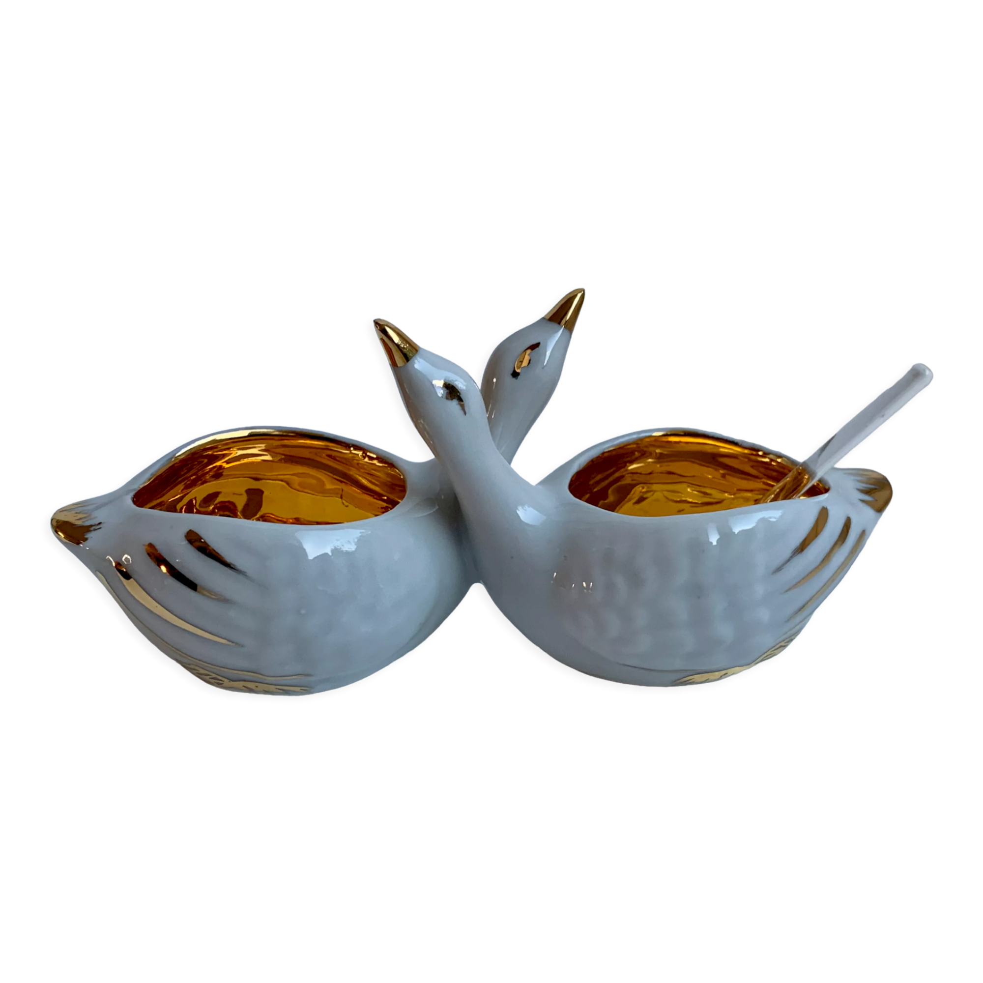 Ceramic pepper shaker in the shape of swans 60s