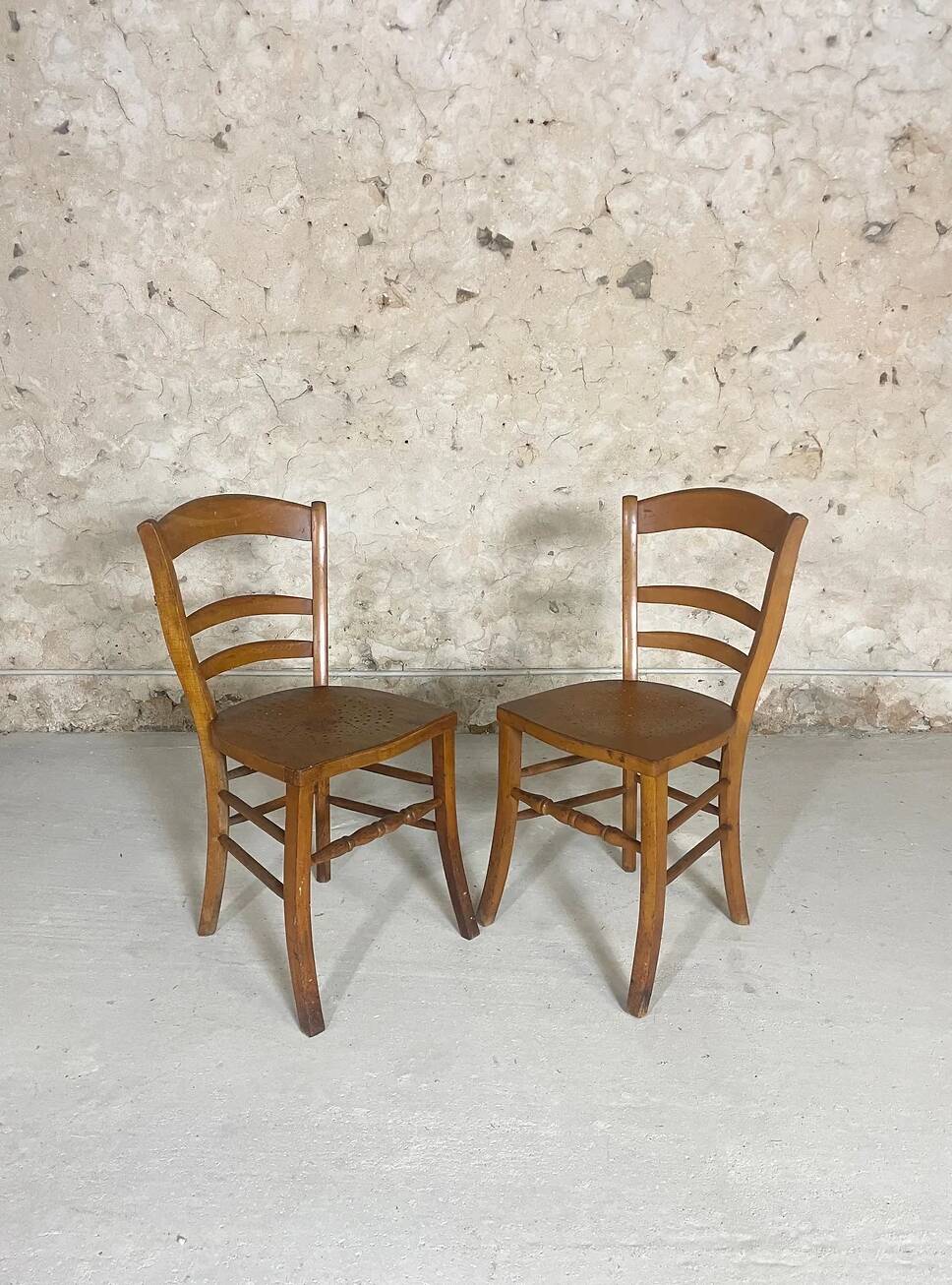 10 chaises étoile