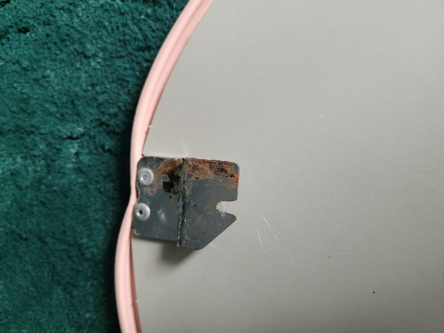 Pink Cast Iron Bathroom Set