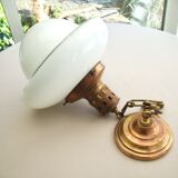 Opaline suspension at the end of the 19th century