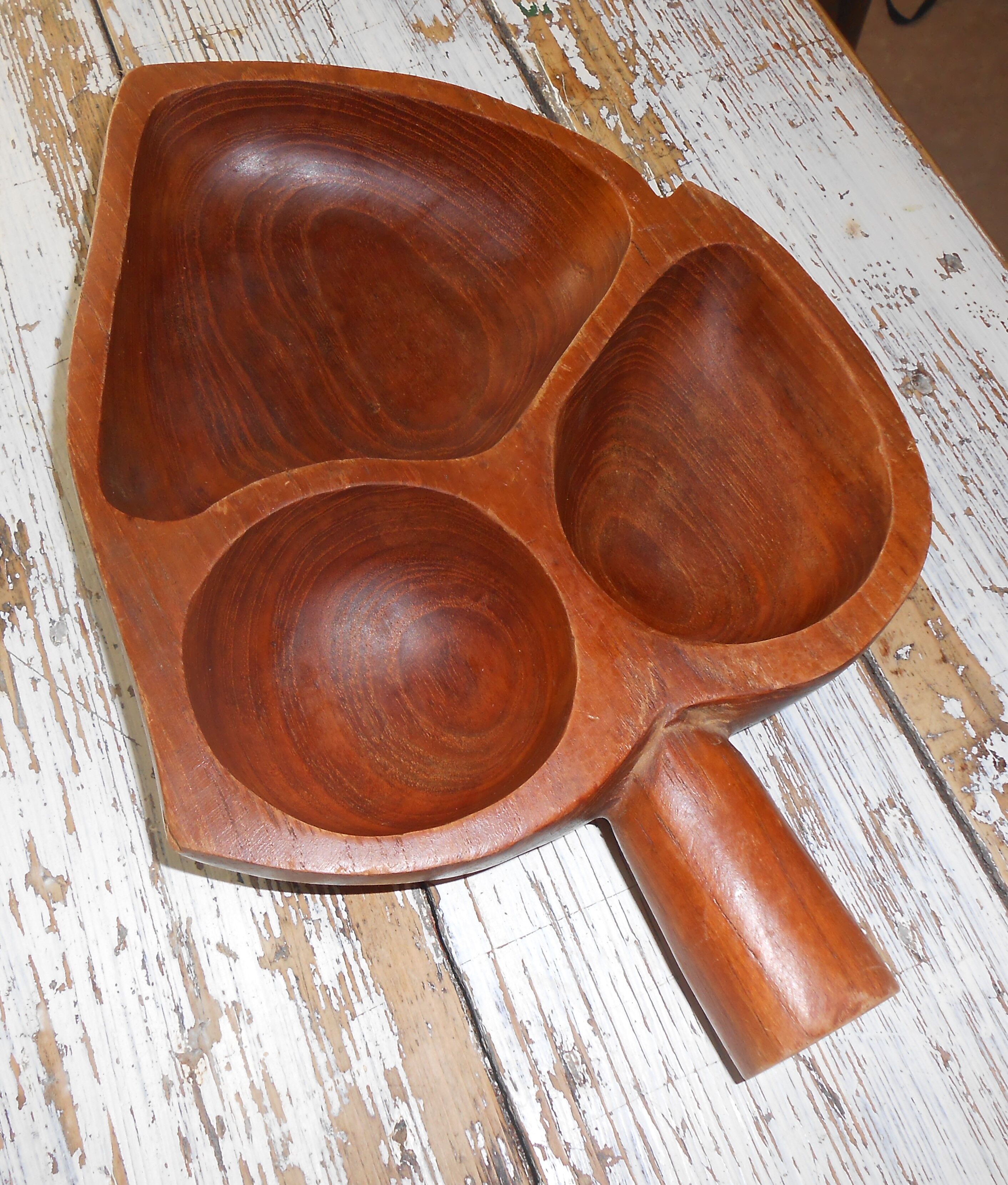 Aperitif in teak tray