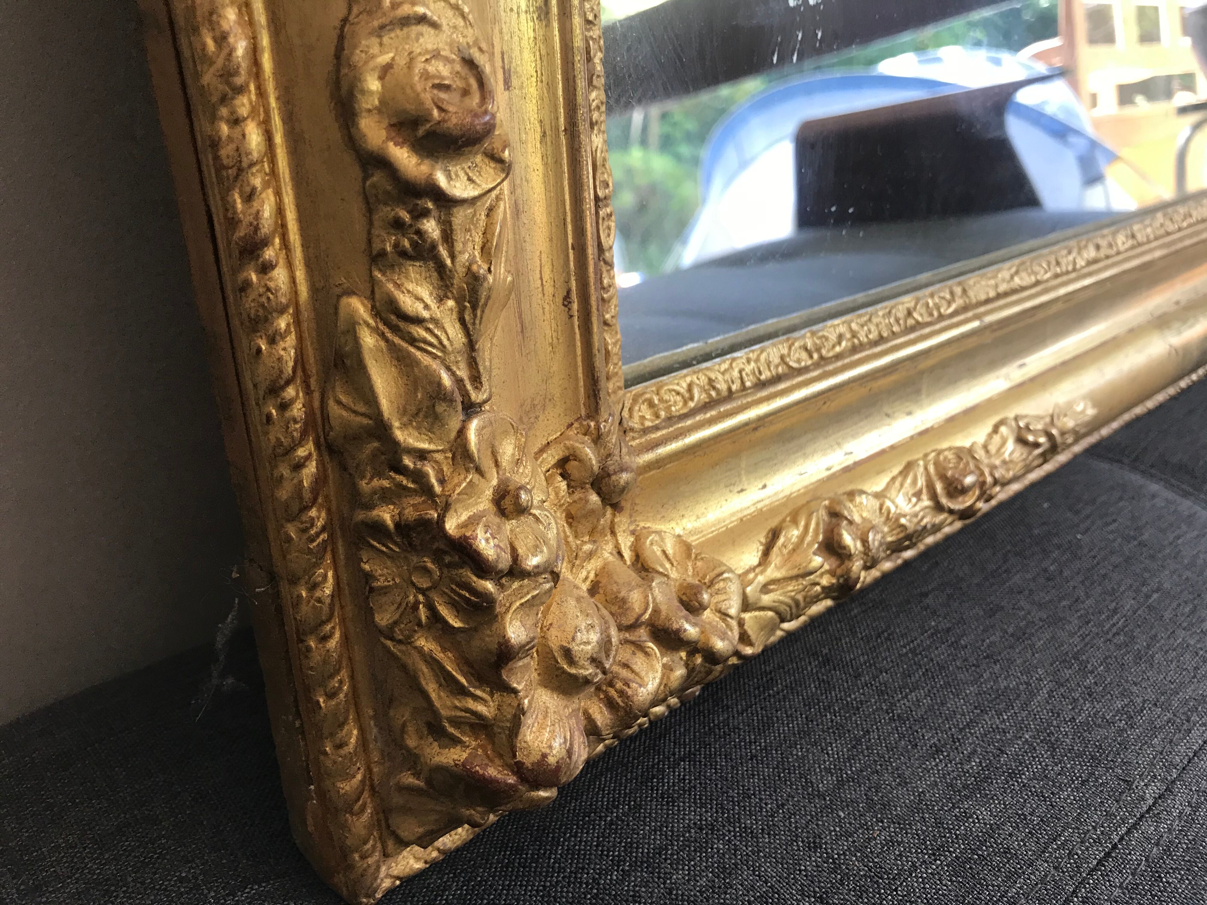 Golden mirror 84x63cm