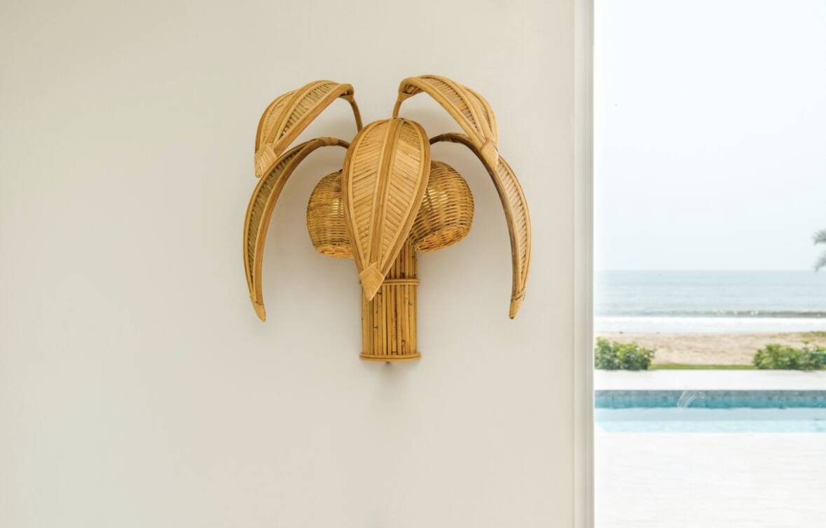 Paire d’appliques « cocotier/palmier » en rotin