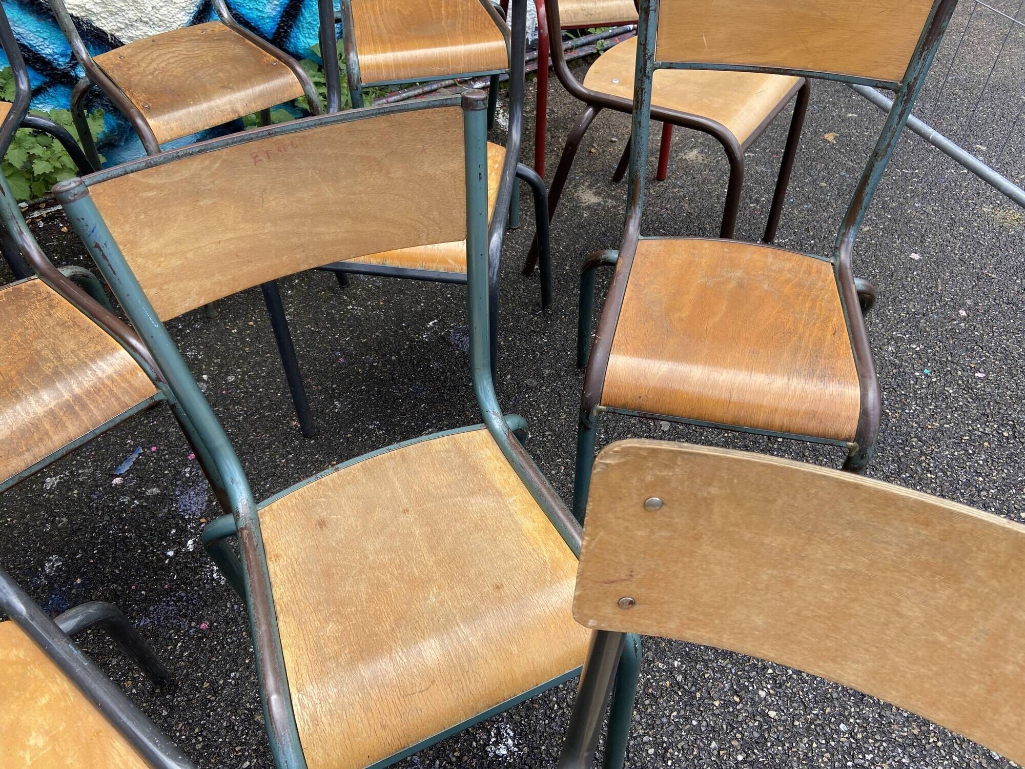 Set of 15 vintage mismatched mullca delagrave school chairs