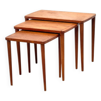 Danish nesting tables