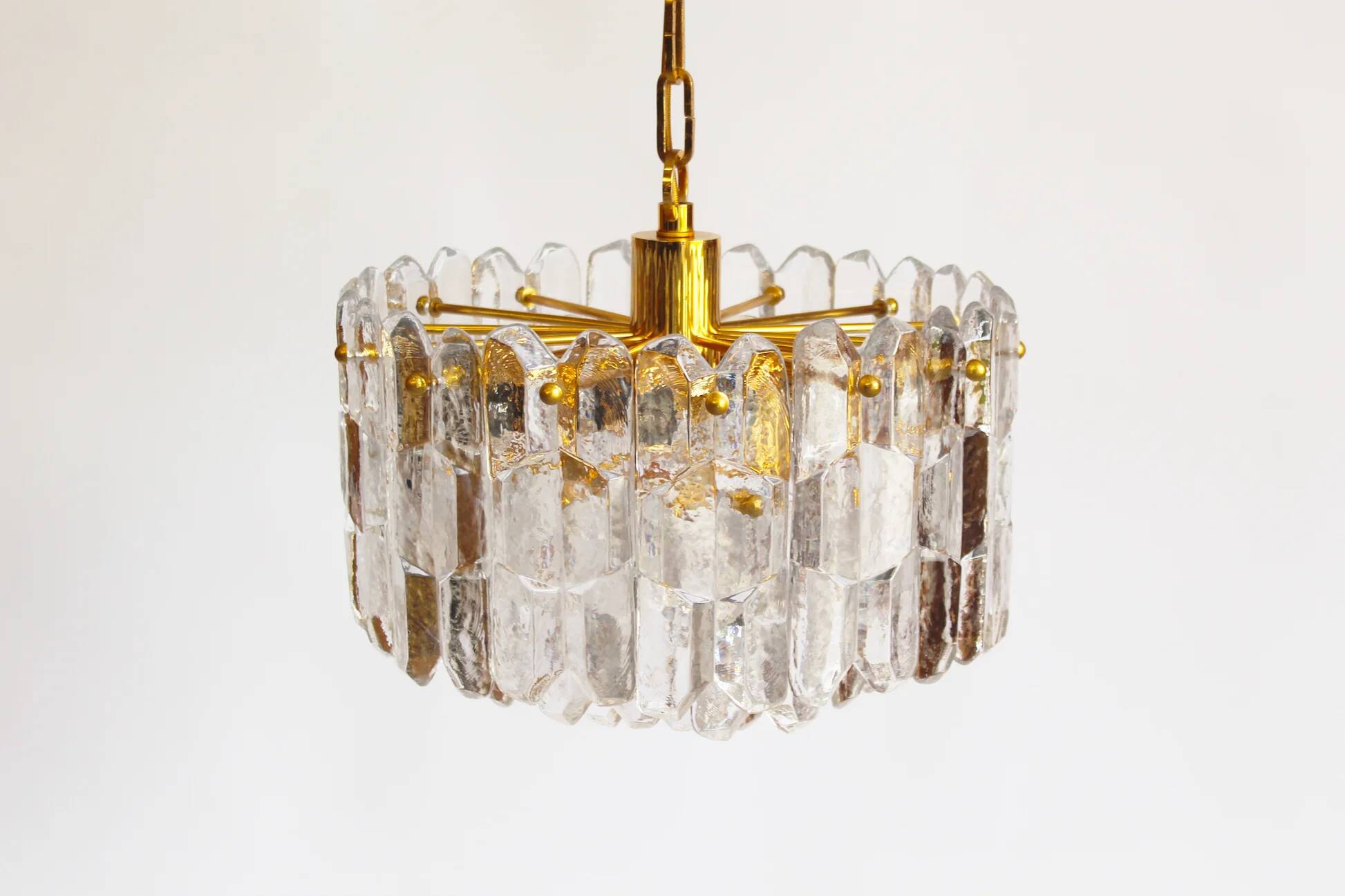 Murano glass and brass 'Palazzo' chandelier by Kalmar