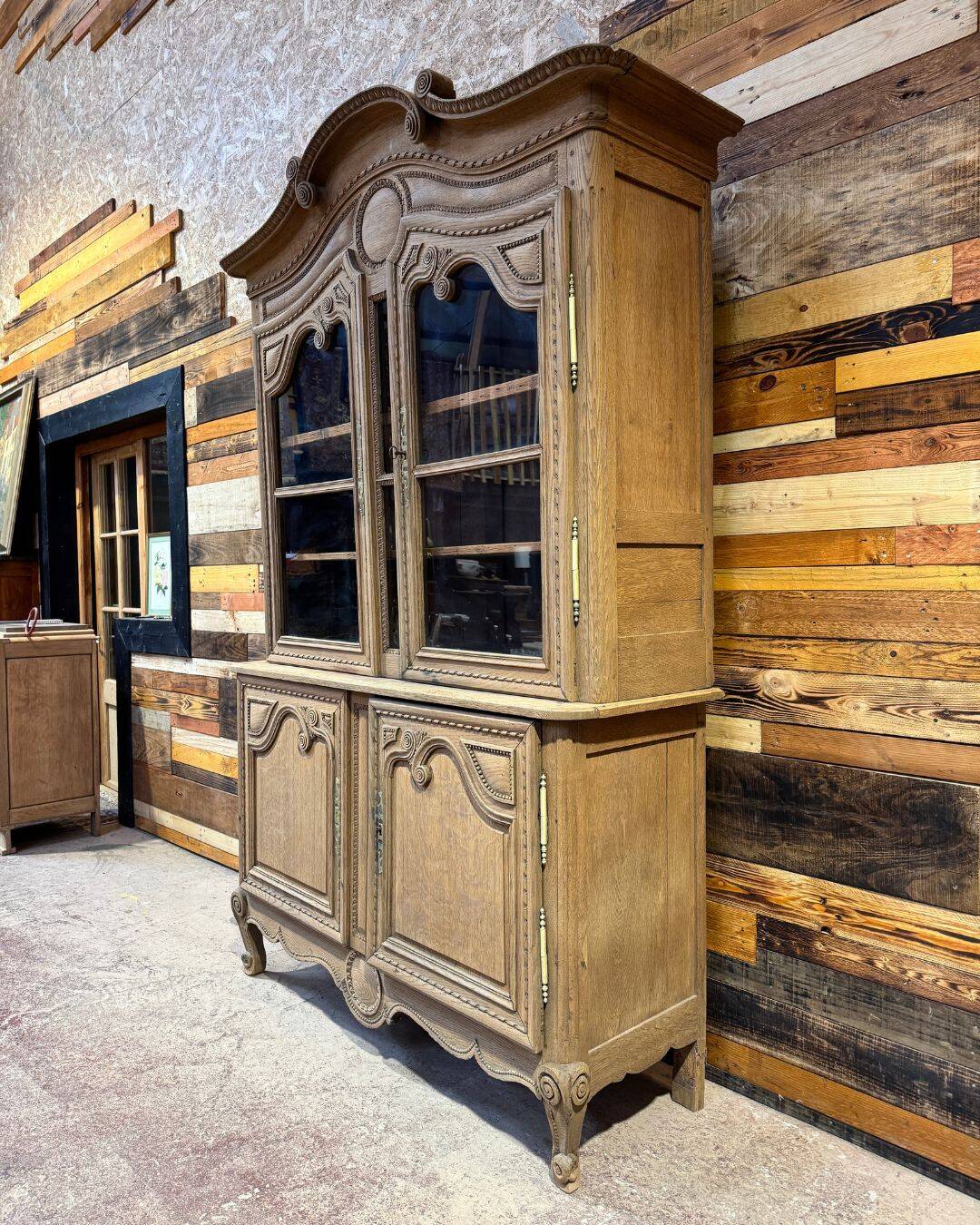Antique sideboard from the early 19th century.