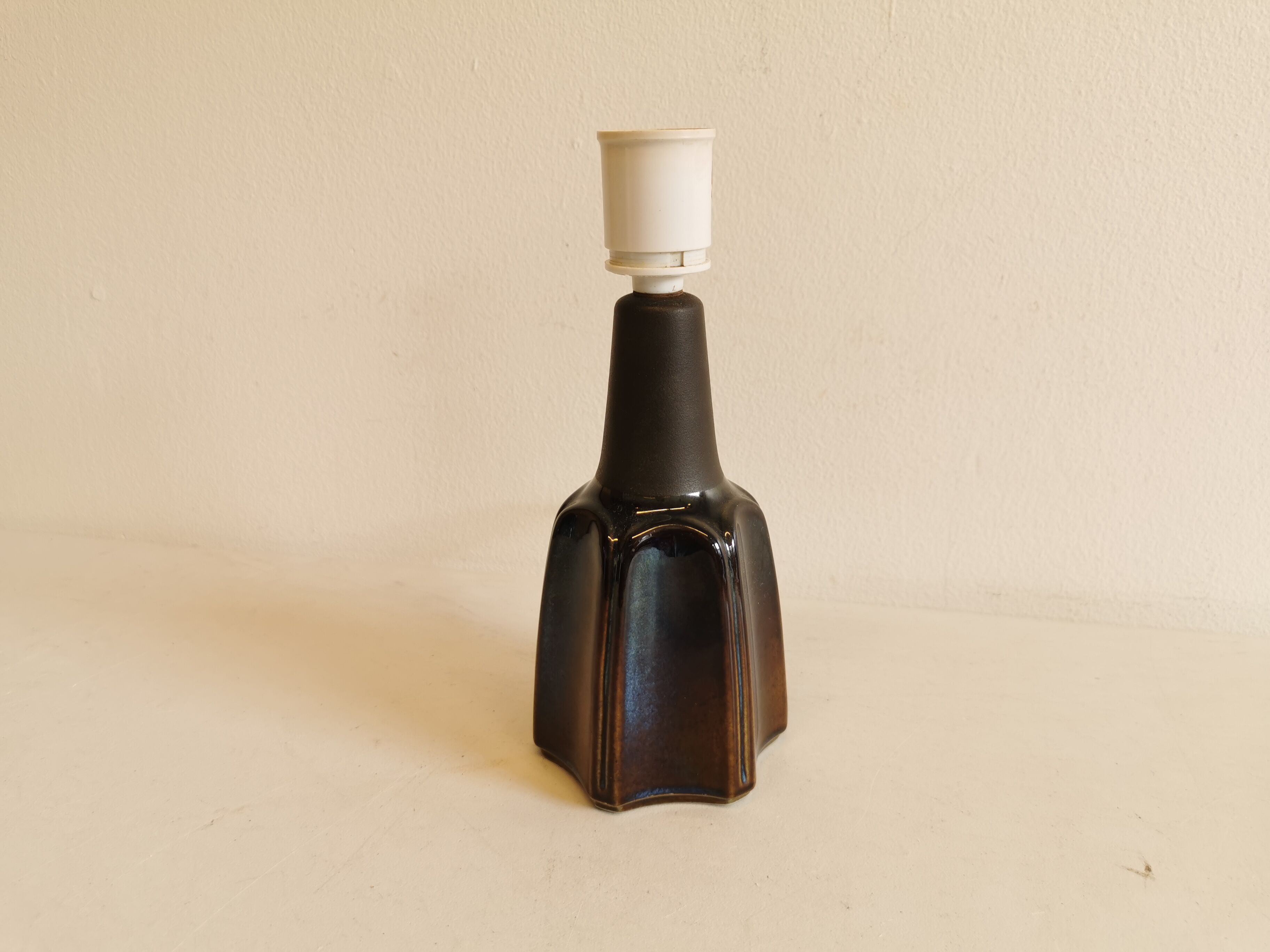 Ceramic table lamp from Danish Søholm, estimated 1960-1980.