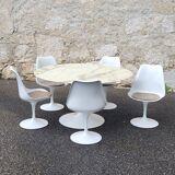 Salle à manger Eero Saarinen pour Knoll