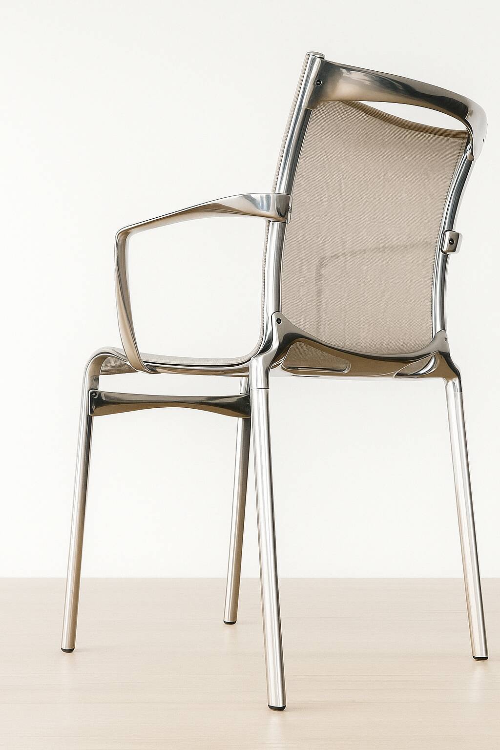 Chaise design Highframe 40 par Alberto Meda pour Alias – aluminium poli