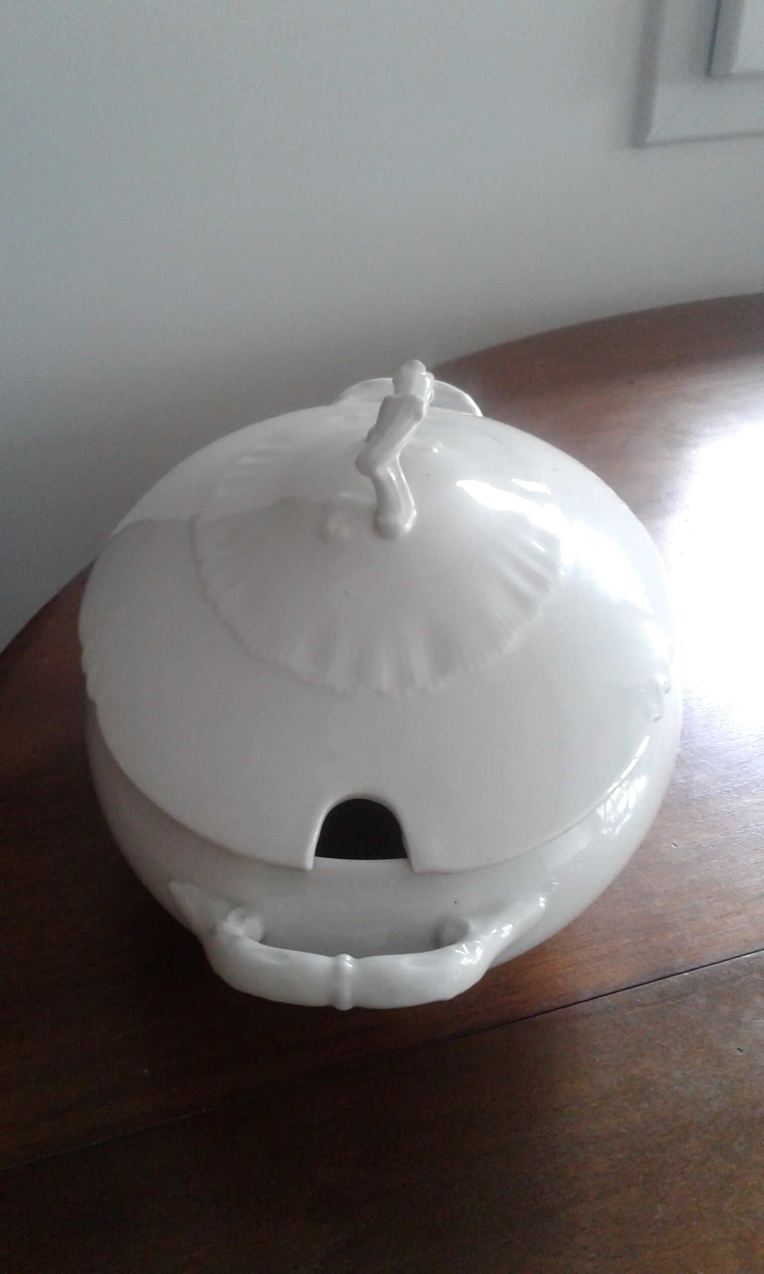 oval soupiere .limoges porcelain. white