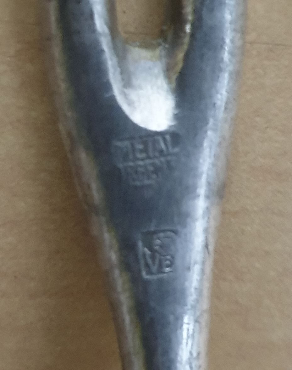 12 silver metal snail forks