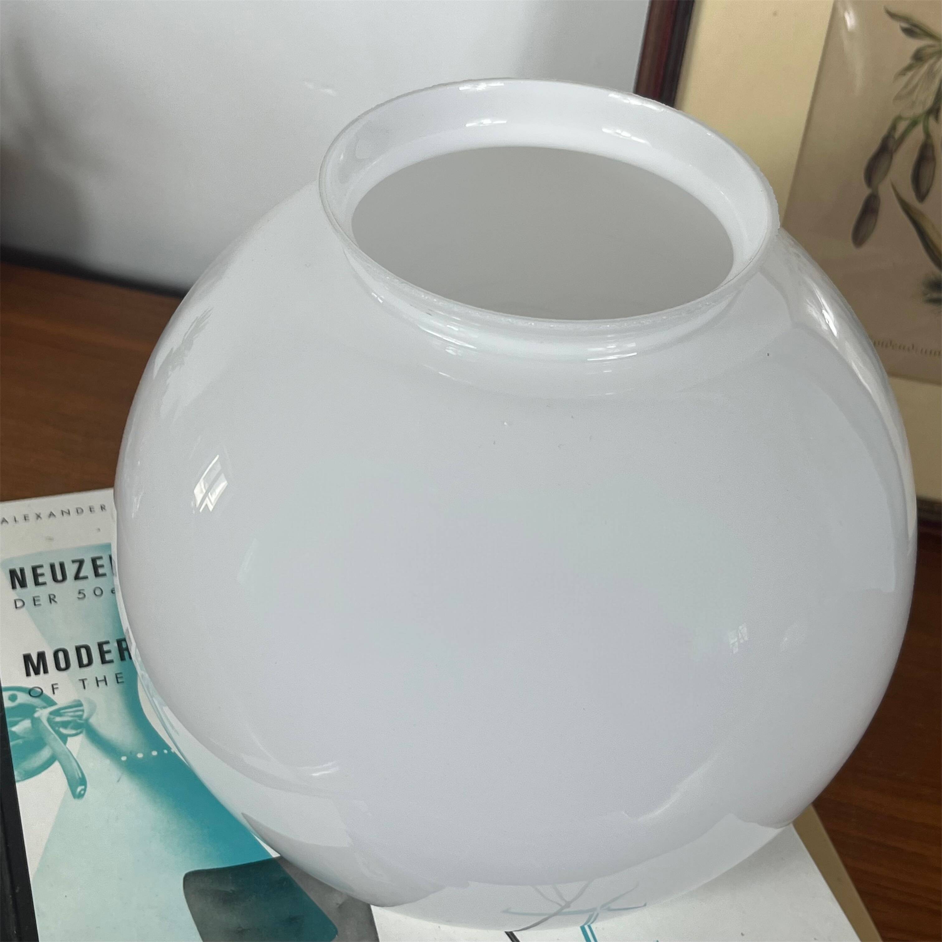 Globe lampshade in white opal, open for wall lamp chandelier, 20 cm.