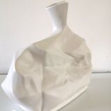 Vase design ceramic effect crumpled paper