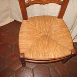 Chaise basse de nourrice