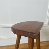 Half-moon tripod stool
