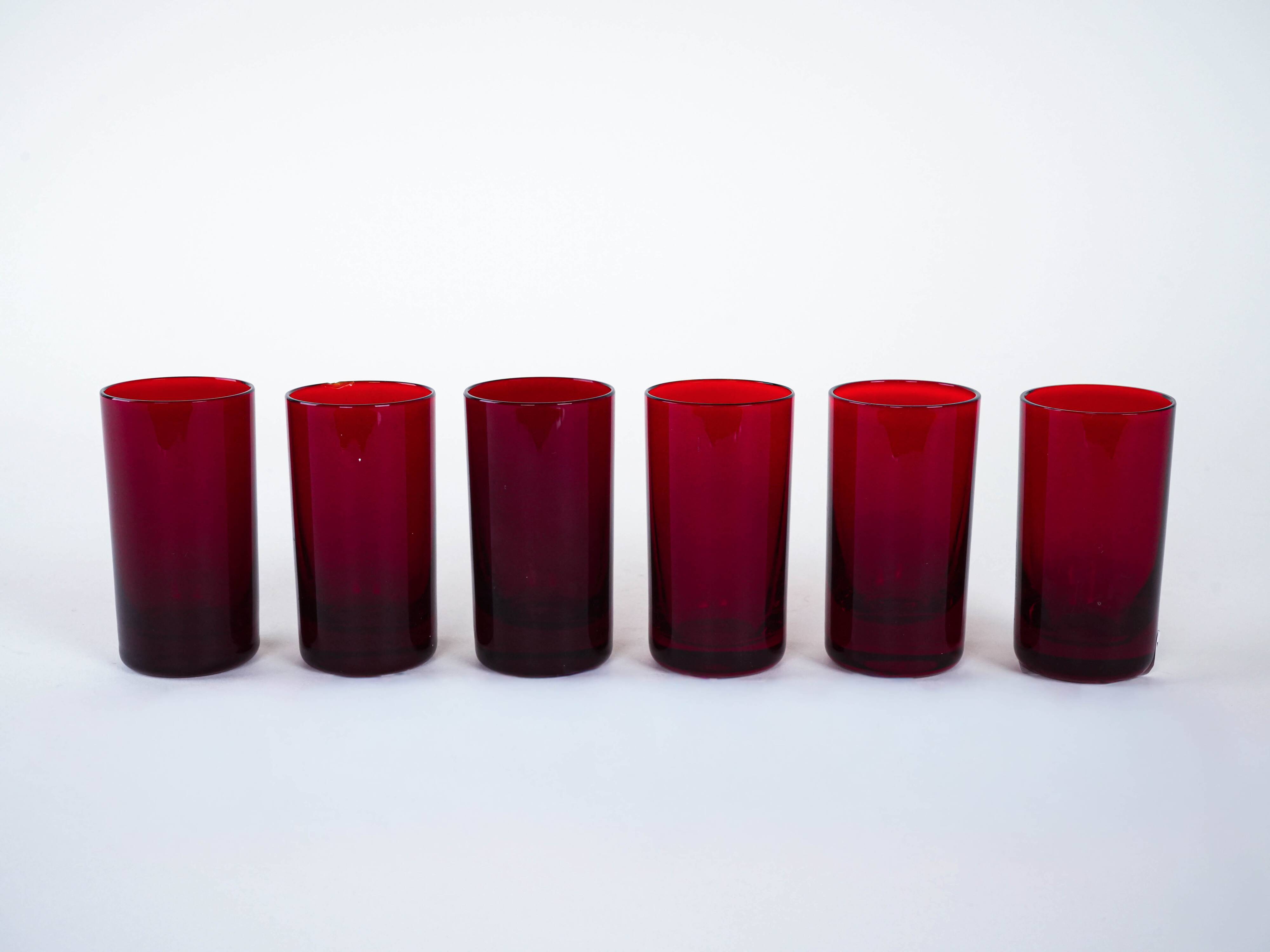 Set of ruby-coloured glasses, Italian design, 1970s, made in Italy