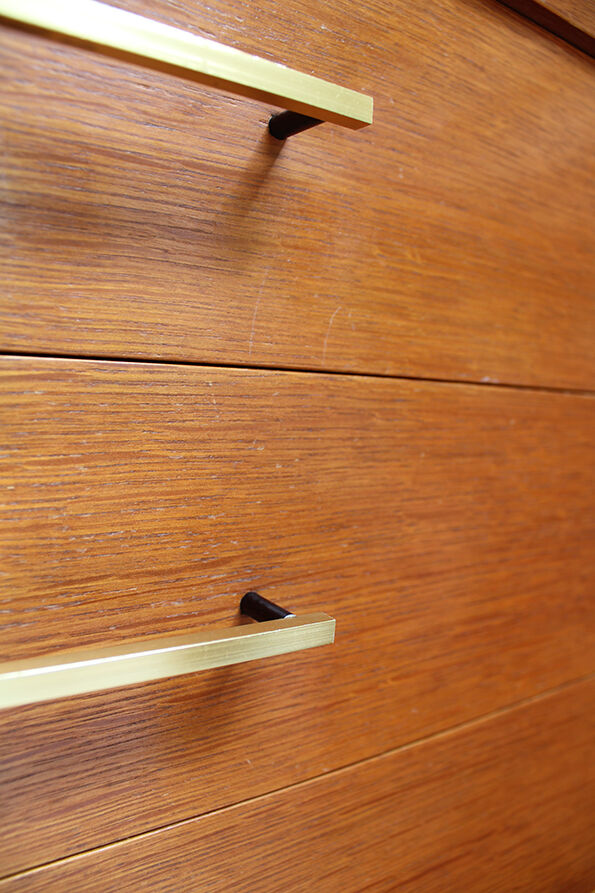 Dresser 7 drawers