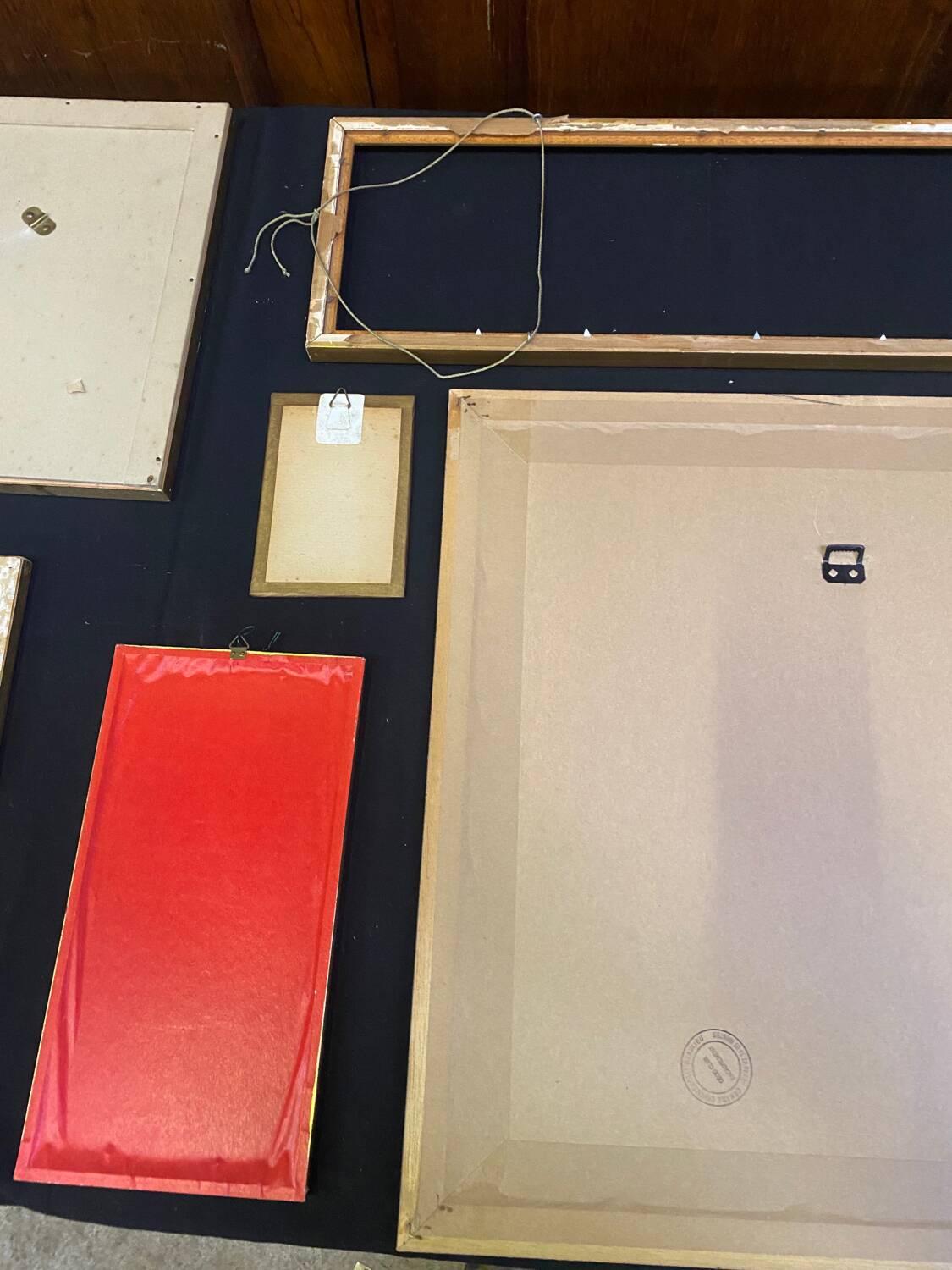 Set of 10 gilded wood or vintage resin frames