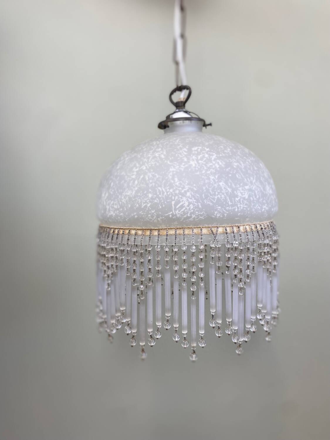 Art Deco suspension