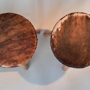 Paire de tabourets tripodes brutaliste 1950/1960.