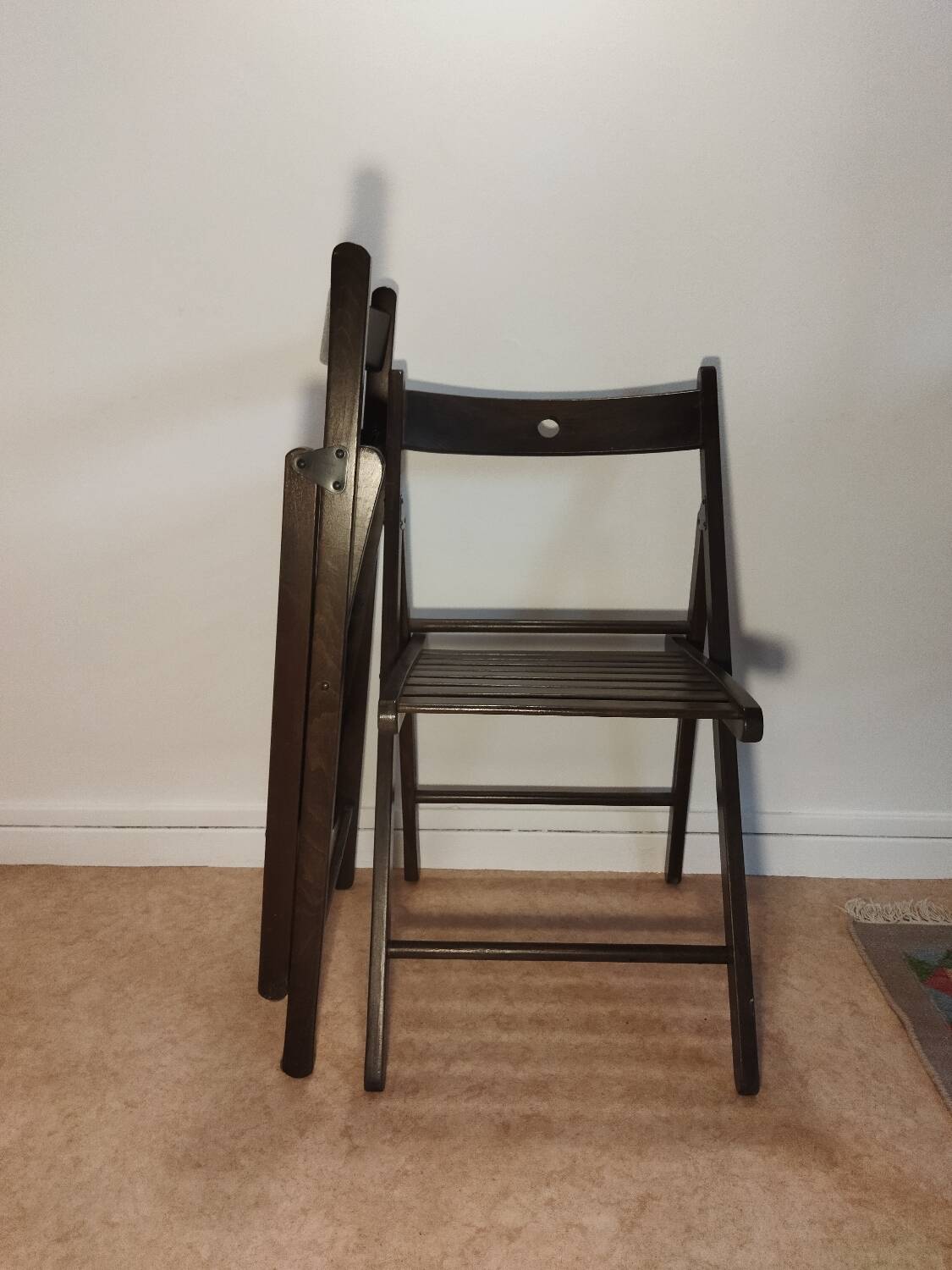 Pair of folding chairs