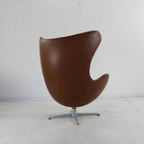 Arne Jacobsen Egg chair in cognac leather for Fritz Hansen