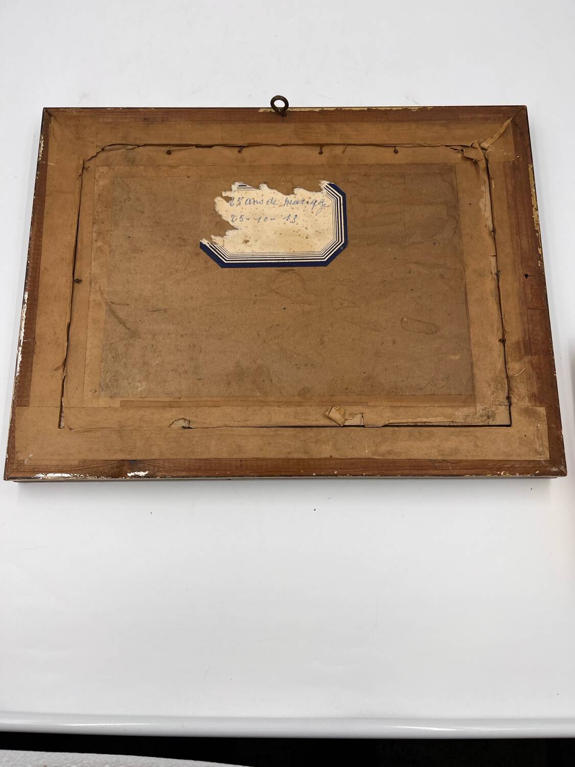 Set of 4 gold frames