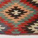 Tapis Kilim turc vintage aux couleurs délavées, 5 x 9, style géométrique, 141 x 275 cm