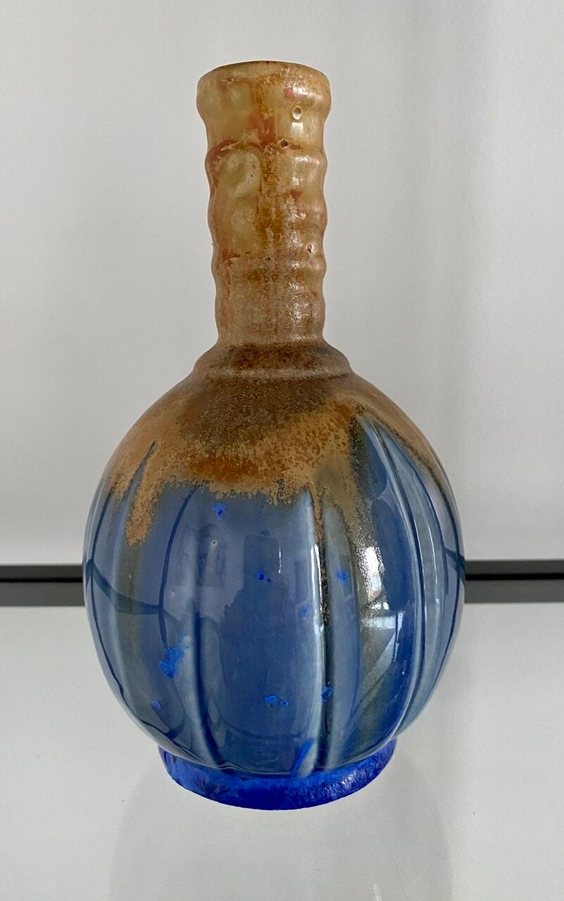Art Deco bottle manufactured by Méténier circa 1930