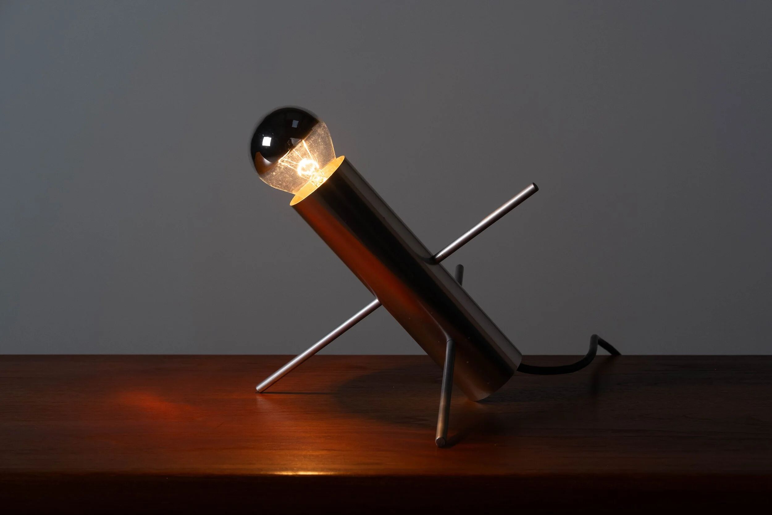 Otto Wasch - Raak 'R-60' table lamp
