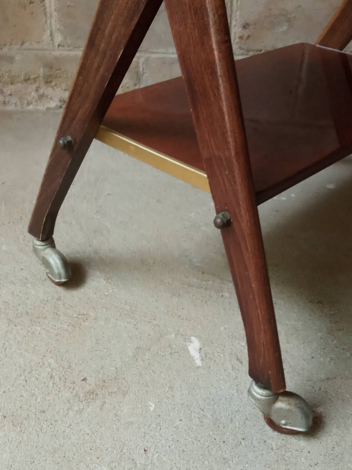 "1950" rolling trolley