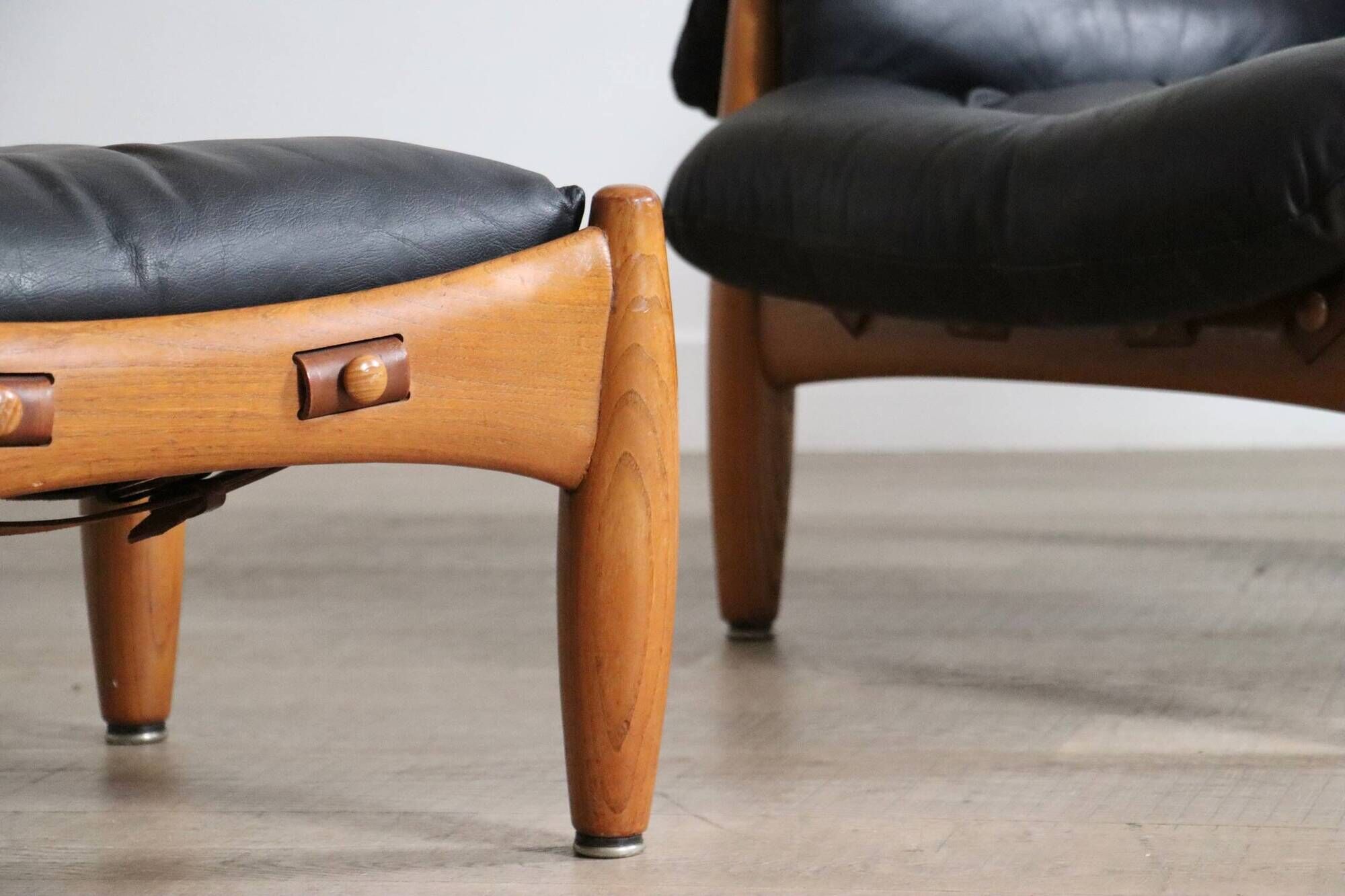 Sheriff Lounge Chair with ottoman by Sergio Rodrigues for Isa Bergamo 1960s