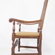 Fauteuil antique en chêne, années 1920