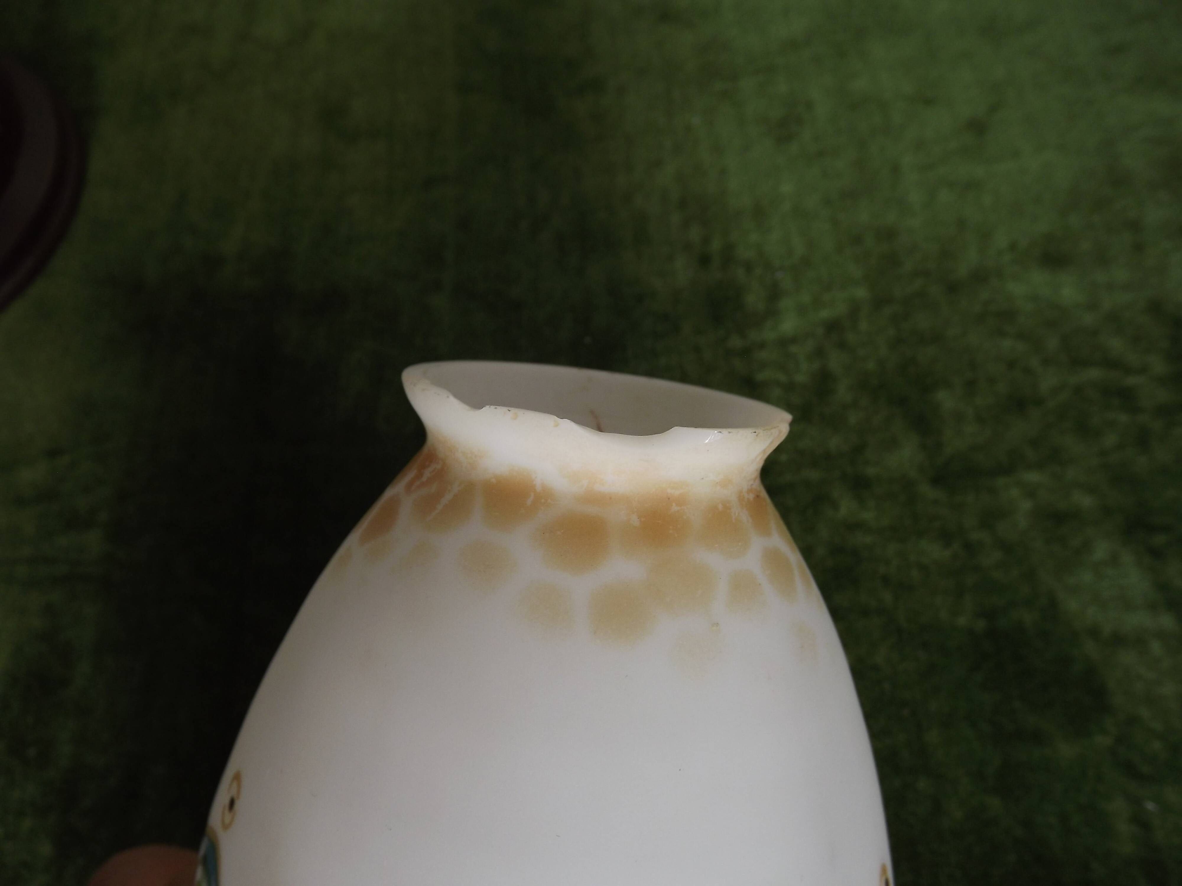 Wood and opaline glass lamp