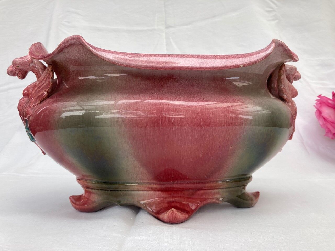 Vallauris-style gardener