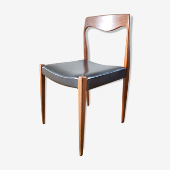 Teak and skai chair