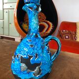 Artisanal pitcher enamels cyclops Charles cart foam of sea