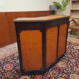 English Chesterfield mahogany bar fully upholstered in leather