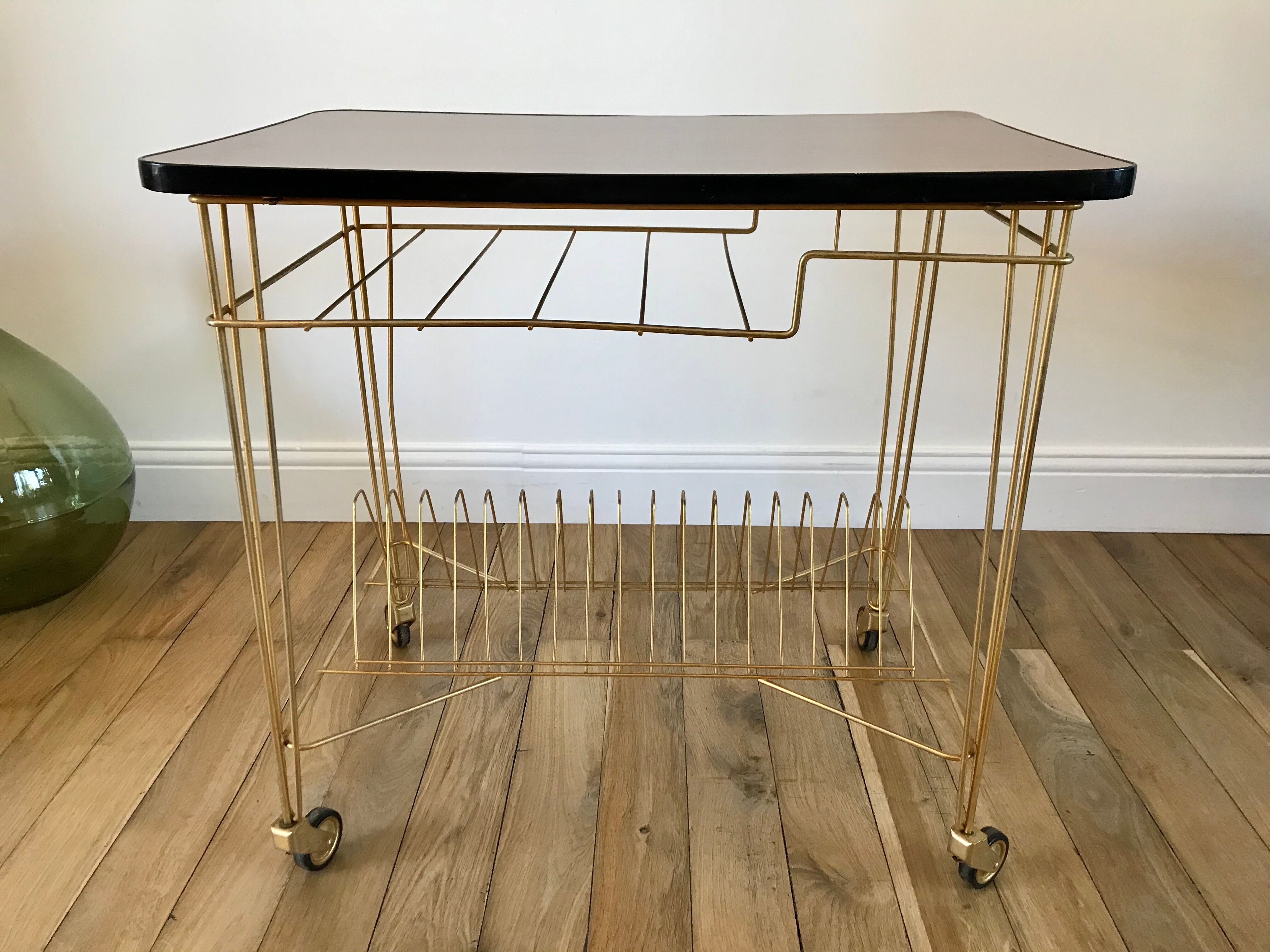 Rolling table vinyl row in formica and gold metal years 60-70