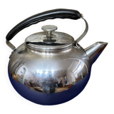 Round chrome kettle