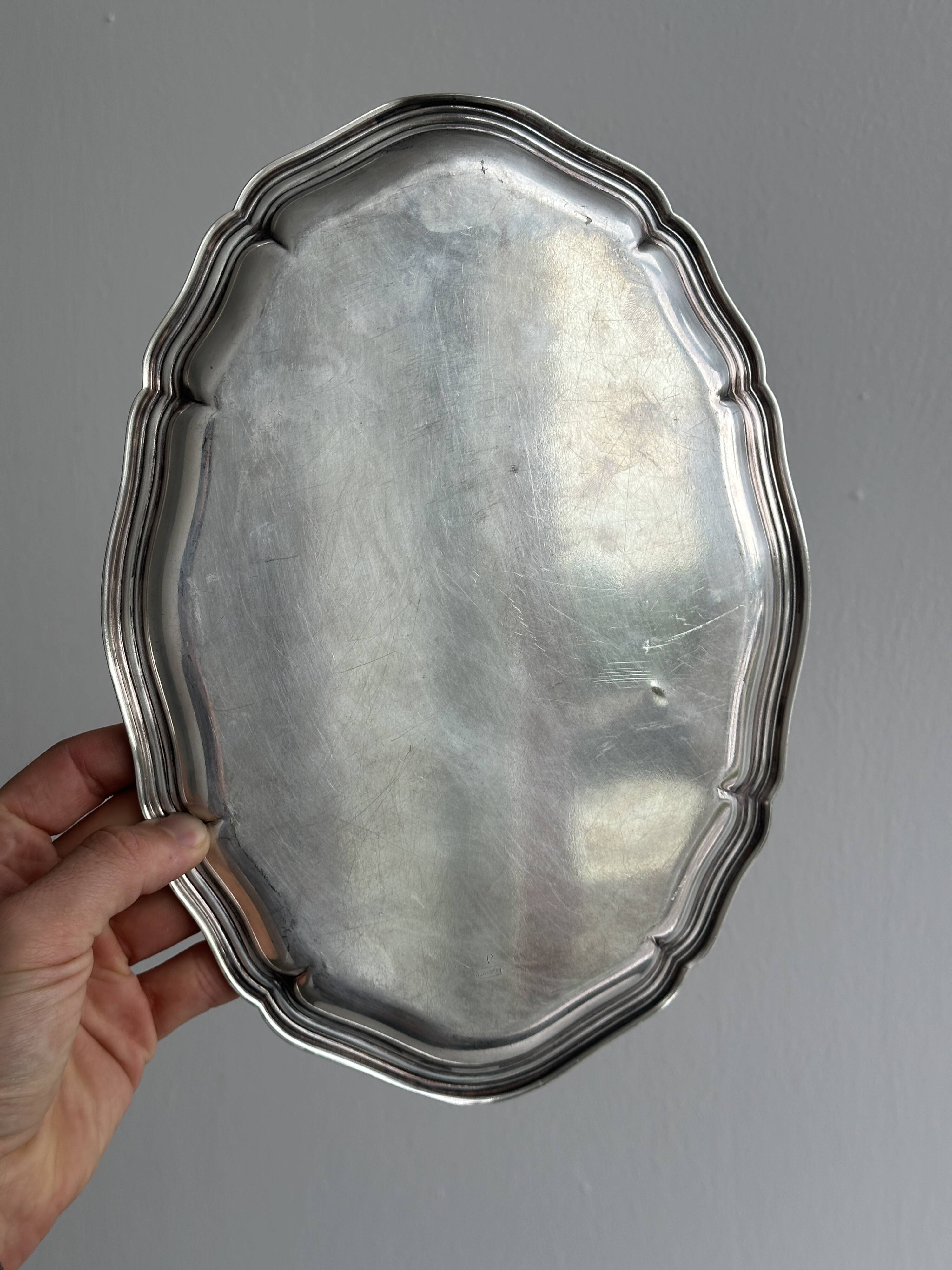 Small vintage silver-coloured metal tray.