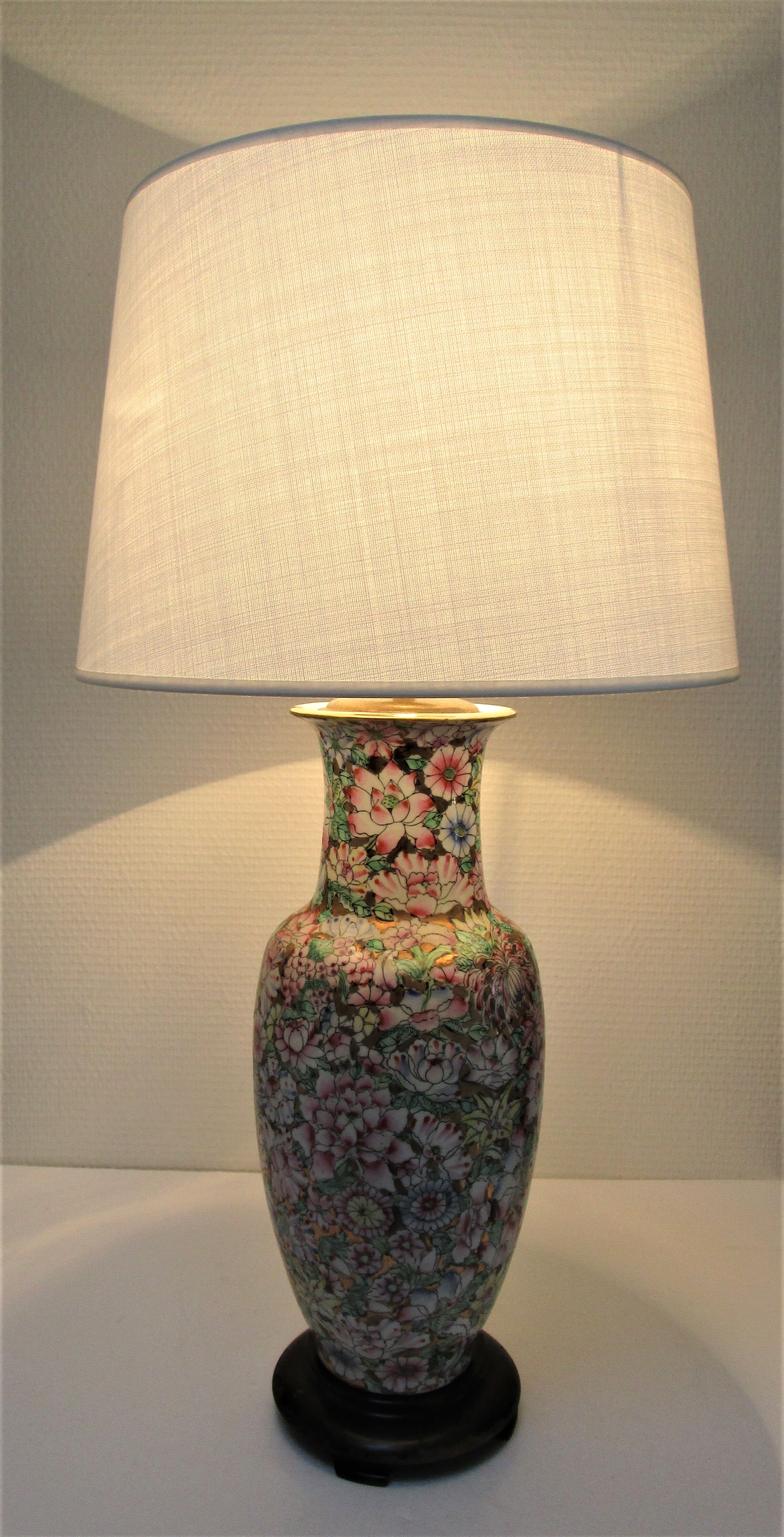 Chinese porcelain lamp foot with polychrome decoration of vintage flowers