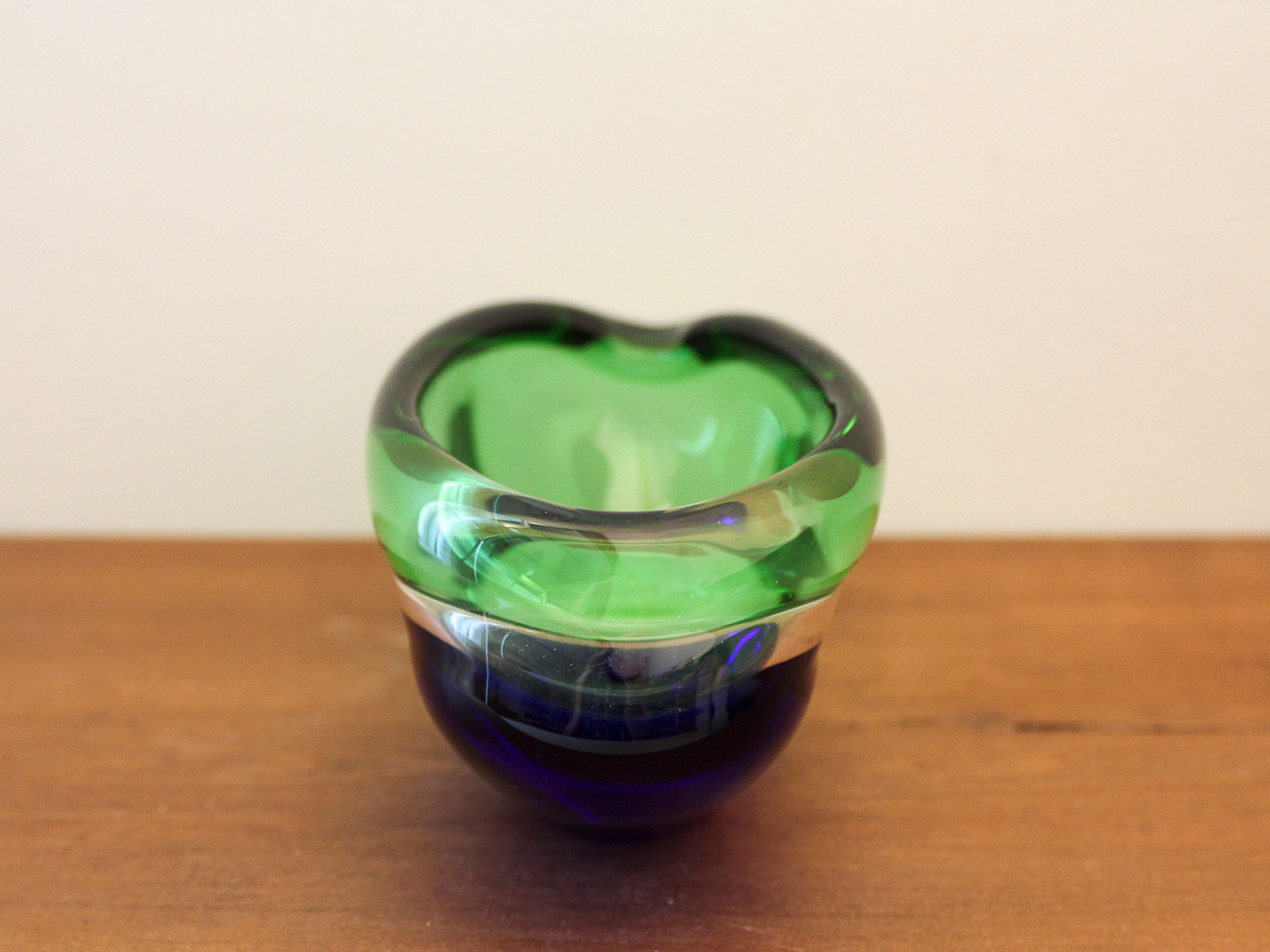 Glass ashtray by Ladislav Palecek